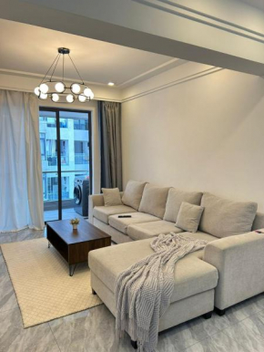 Staroot apartment yaya center